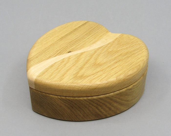 Wooden box by Martin Stephenson