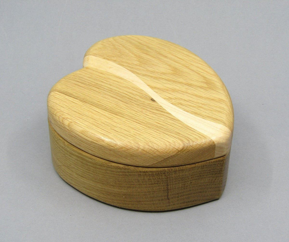 Wooden box by Martin Stephenson