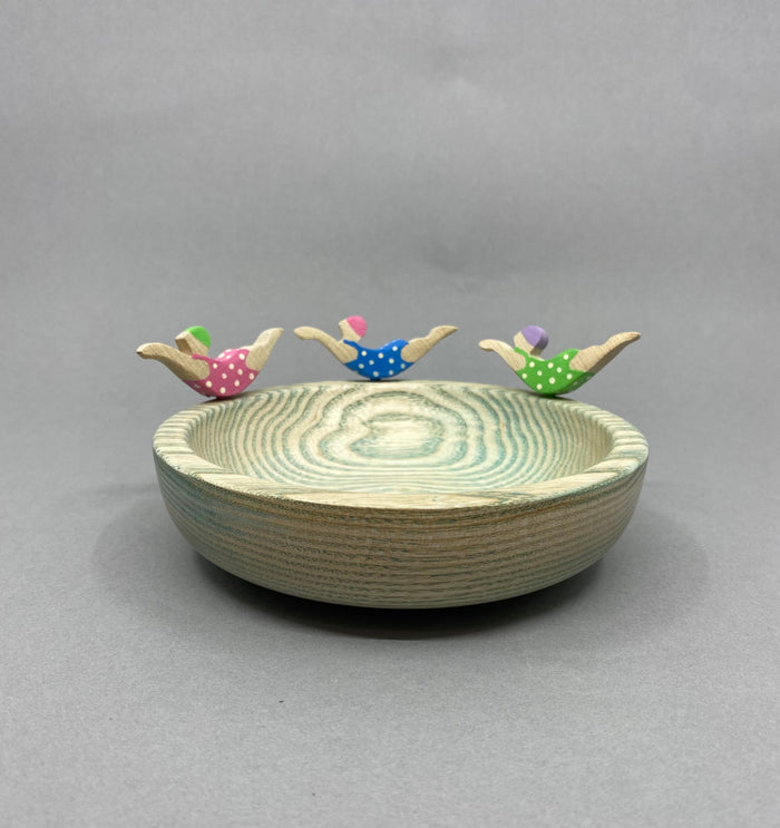 Handcrafted oak bowl by Phil Jackson.