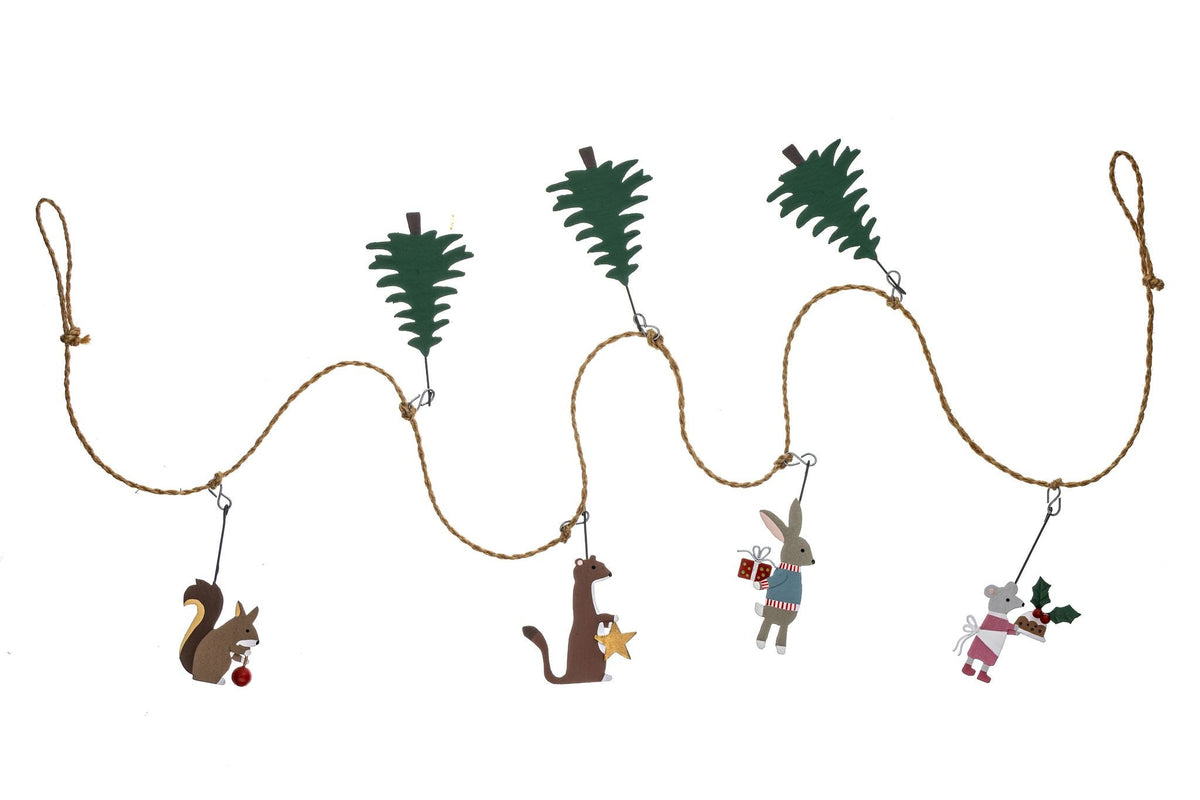 Woodland Gifts Garland