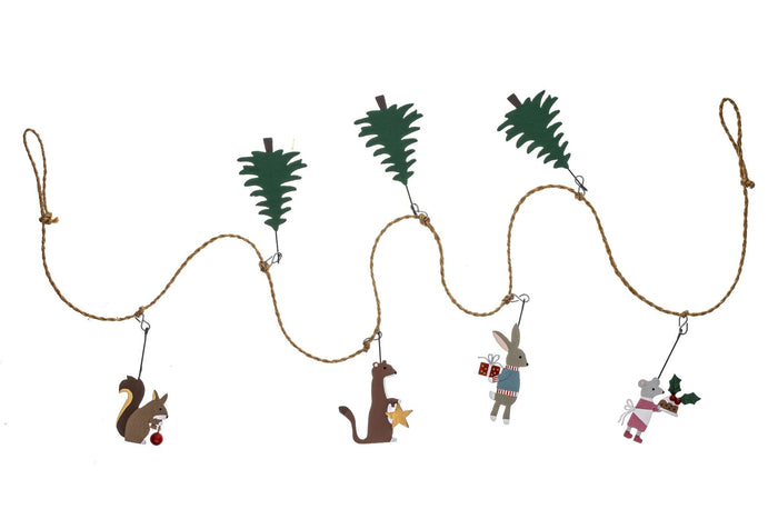 Woodland Gifts Garland