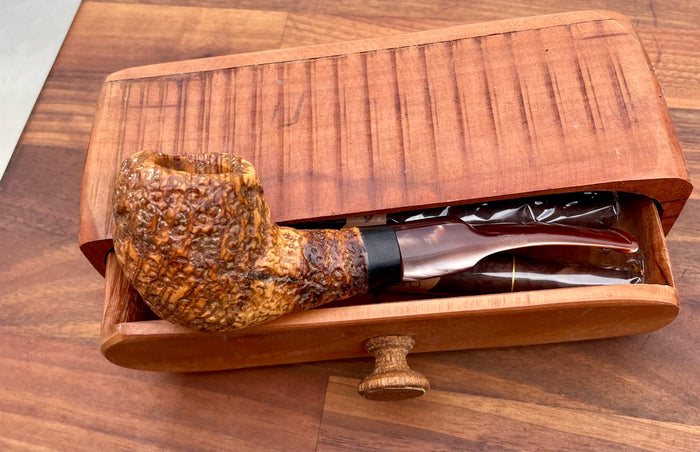 Capri Bulldog Tobacco Pipe