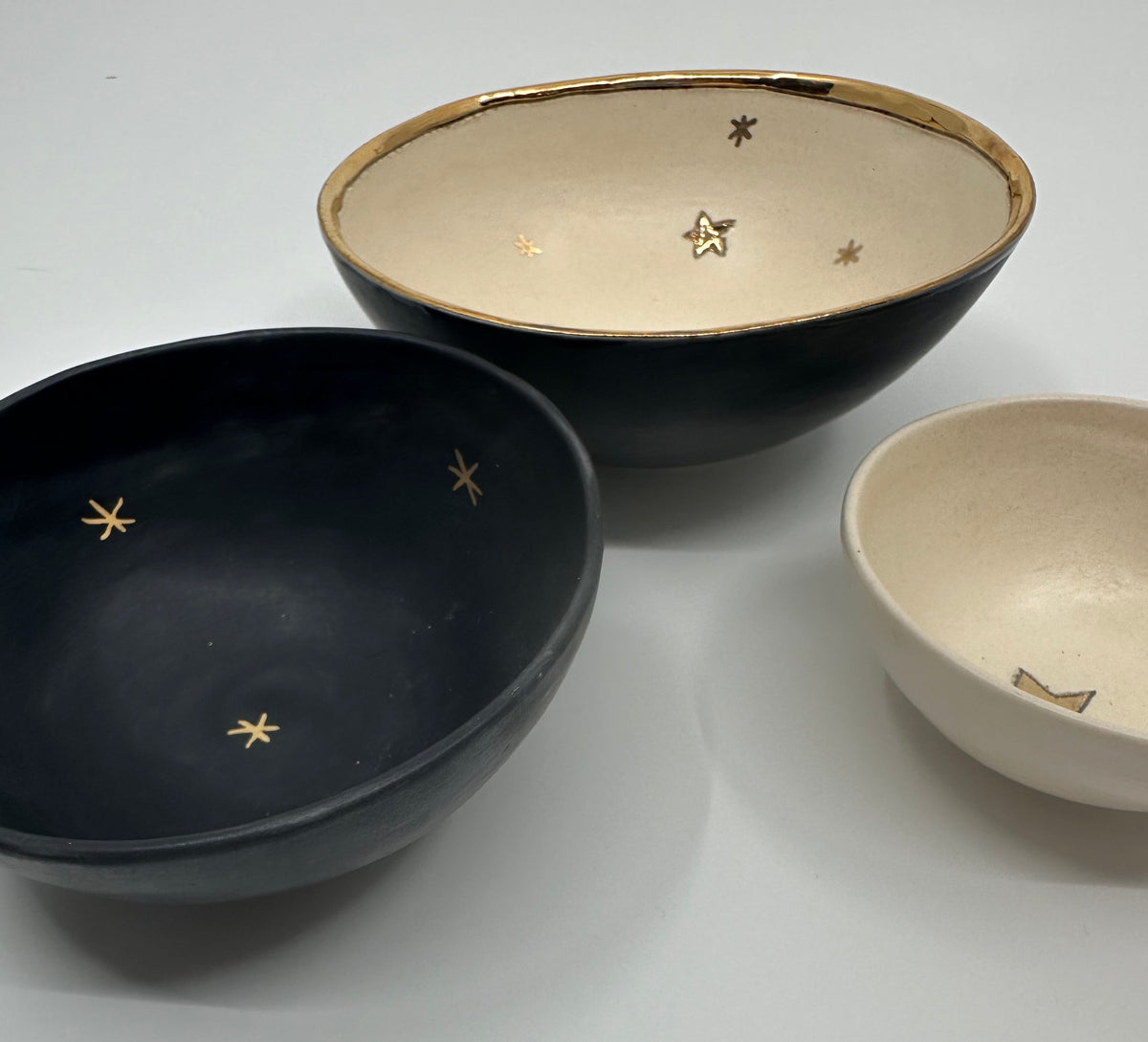Nesting Bowls (Set of 3) by Sophie Smith (SS100)