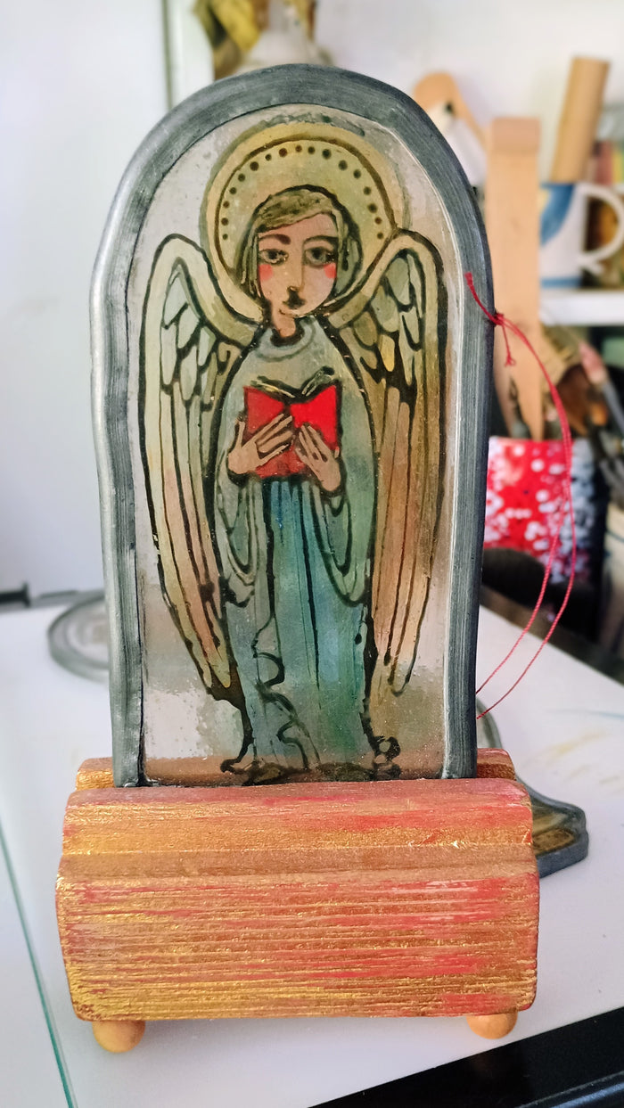 Singing Angel - hand-crafted stained glass by Rhiannon Powell