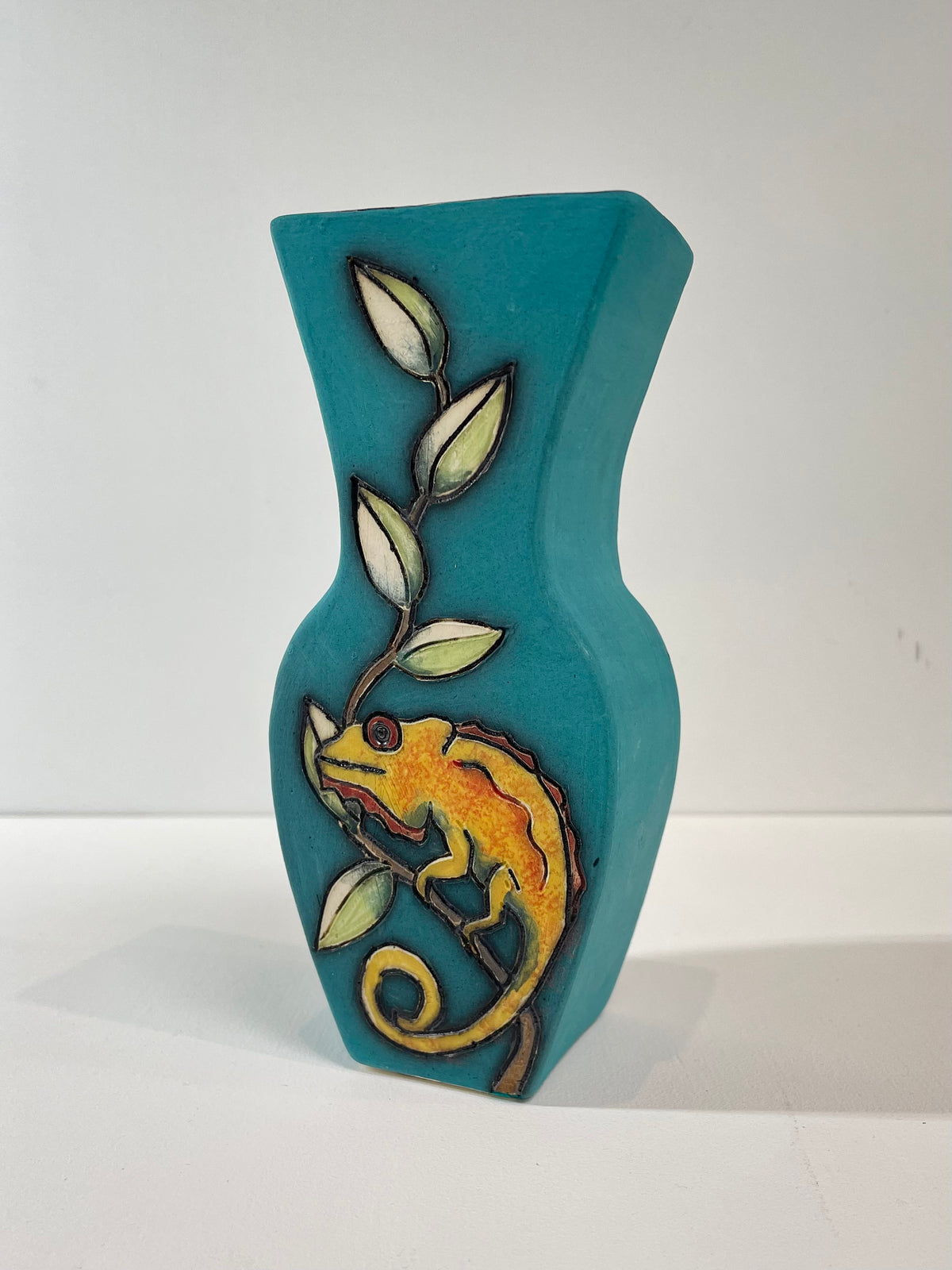 Chameleon and Toucan small vase by Jeanne Jackson