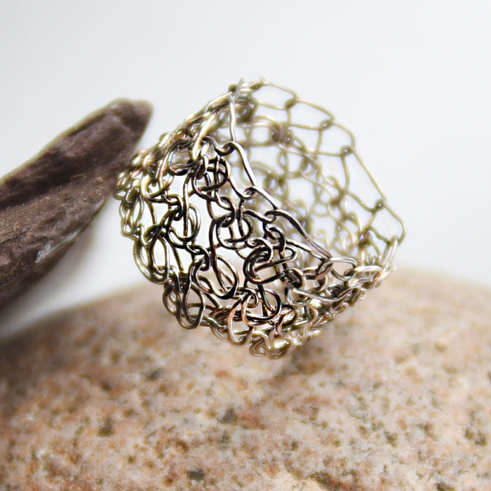 Crochet Silver Ring by Izabela Rocks