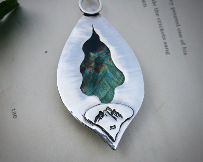 Like a Wave from the Ocean - Labradorite Necklace - hand-crafted by Josh Chandler-Morris (Harsh Realm Jewellery)