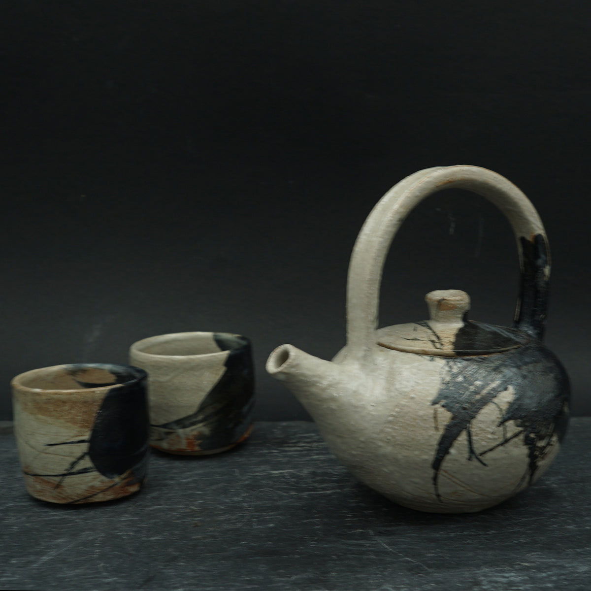 Teapot & 2 Yunomi cups by Emma Przygrodzka