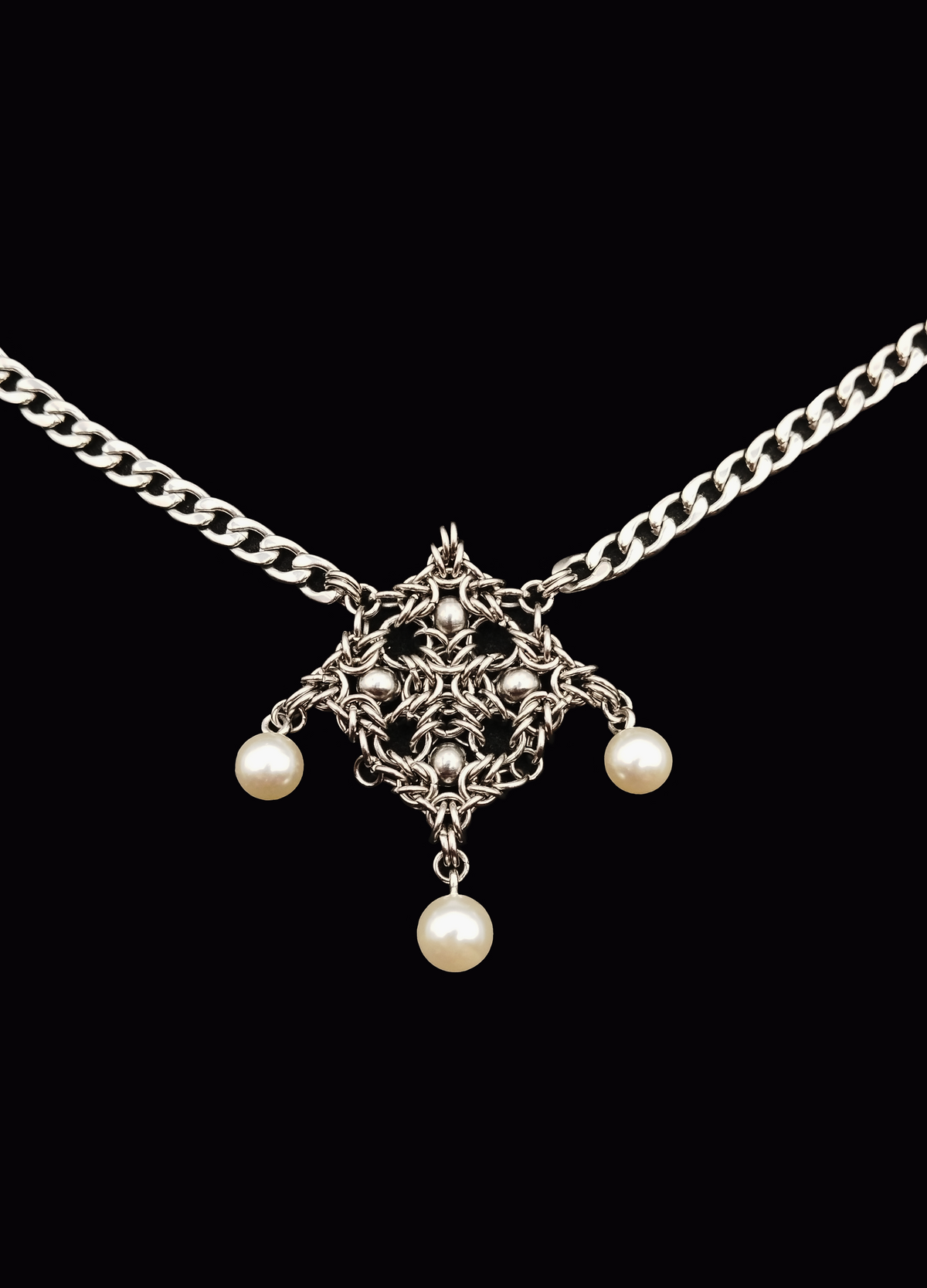 The Tallisman Chainmail Pendant Necklace by Emily Victoria