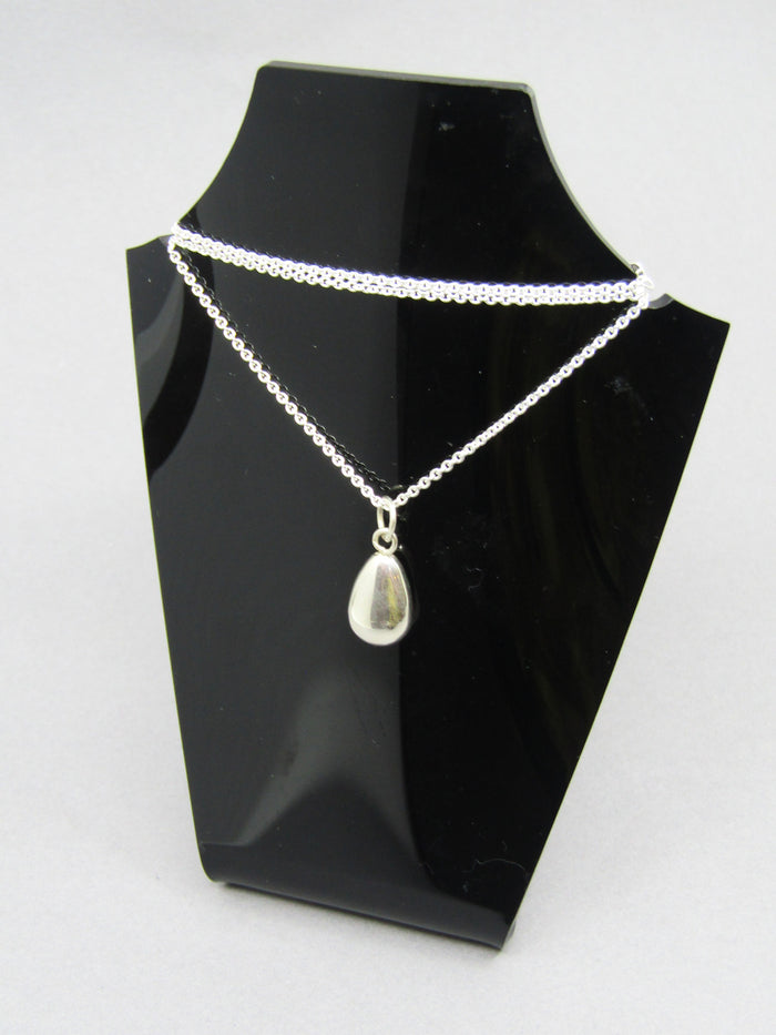 Silver Jewellery by Chris Lewis