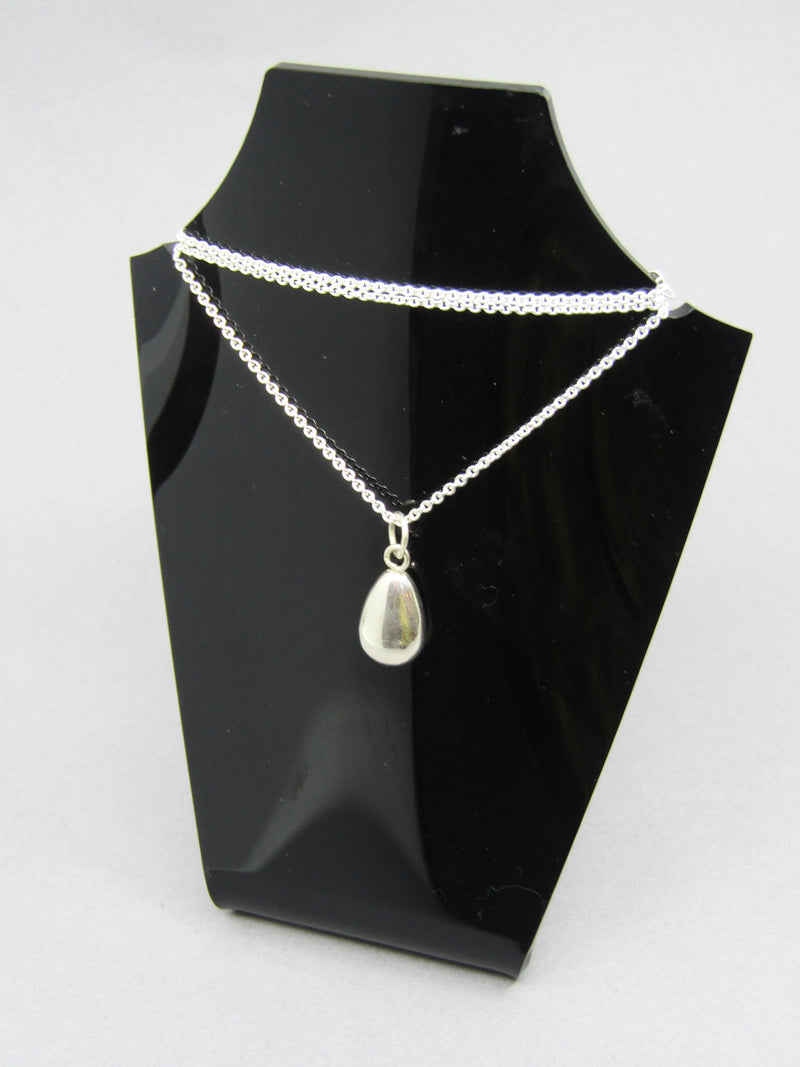 Silver Jewellery by Chris Lewis