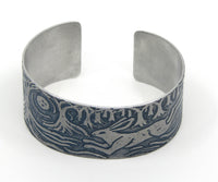 Aluminium cuff by Anna Roebuck 