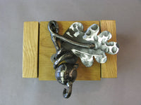 Oakleaf Mini Box, Maxine Hunt