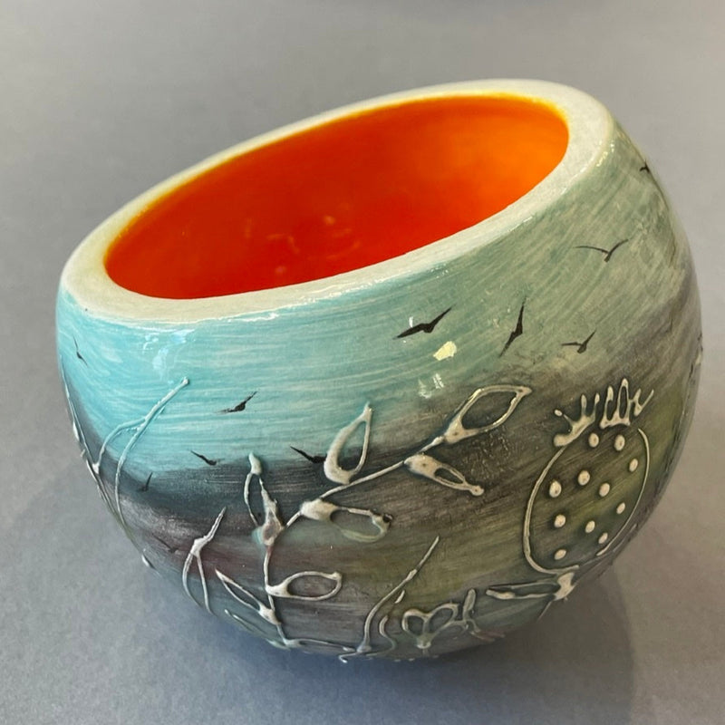 Medium slip trail nest bowl by Sarah Moss