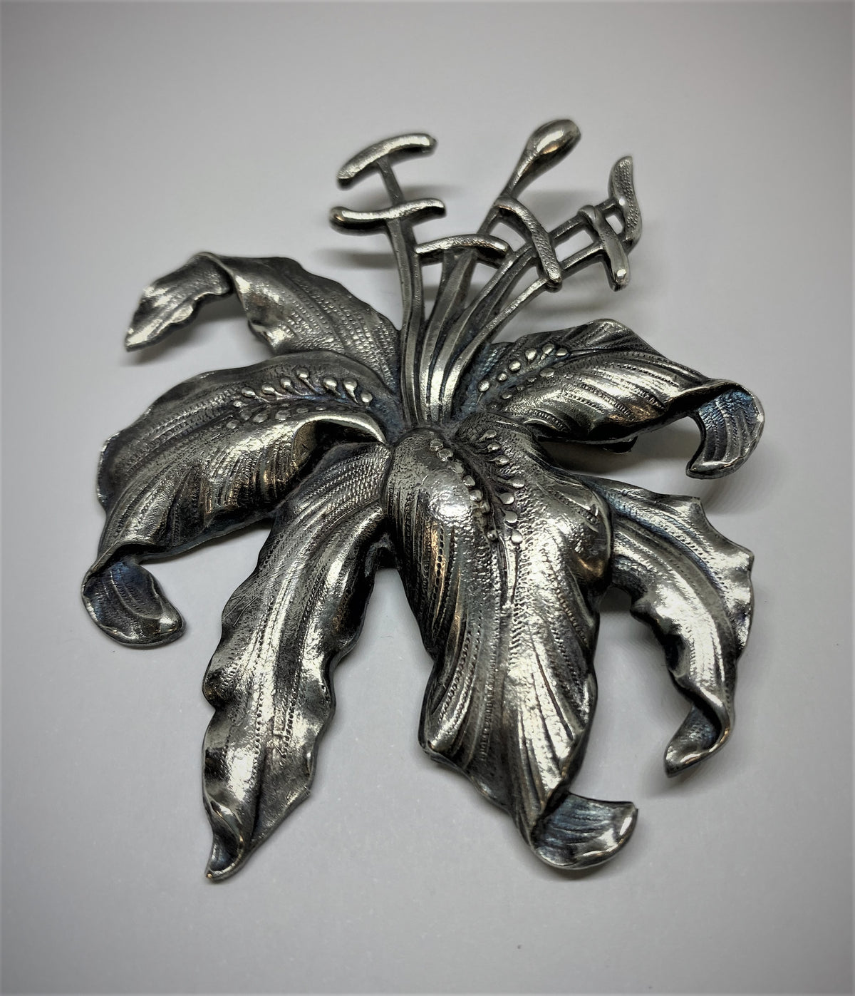 Lily Brooch by Jess Lelong