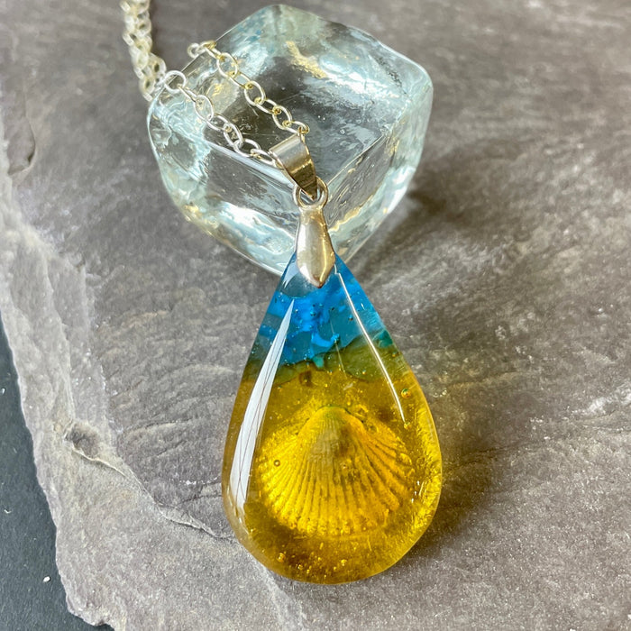 Medium Blue/Yellow Teardrop Shell Pendant