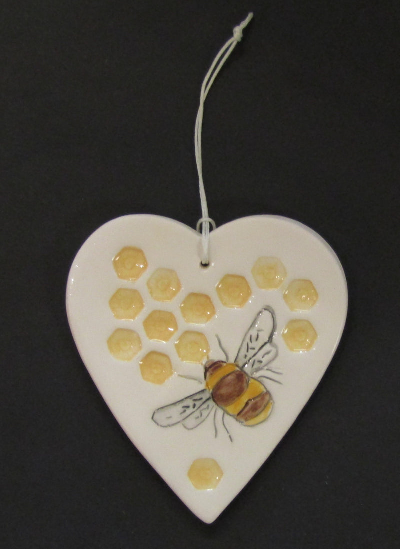 Bee Wall Hanger by Stephanie Beasley