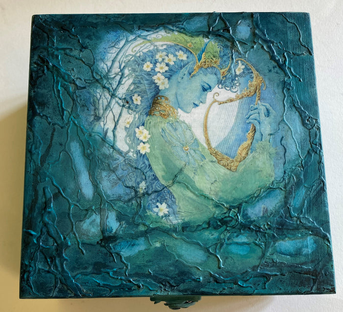Wooden Jewellery / Tea Box by Monika Maksym featuring Ed Org Artwork