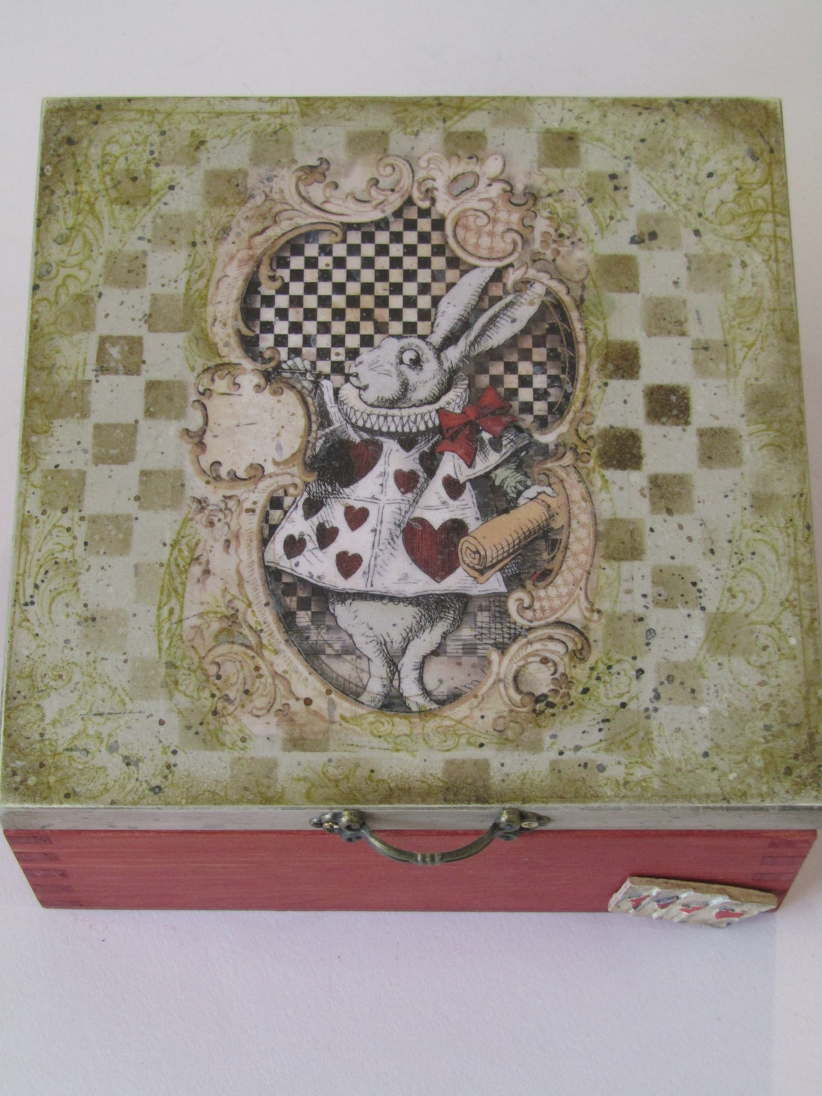 White Rabbit Design Wooden Tea Box