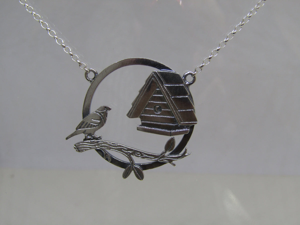 Sparrow pendant deals