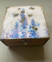 Square Jewellery / Trinket Box by Monika Maksym featuring Artwork by Sally Leggatt (MM82)