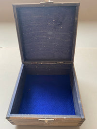 Square Jewellery / Trinket Box by Monika Maksym featuring Artwork by Sally Leggatt (MM82)