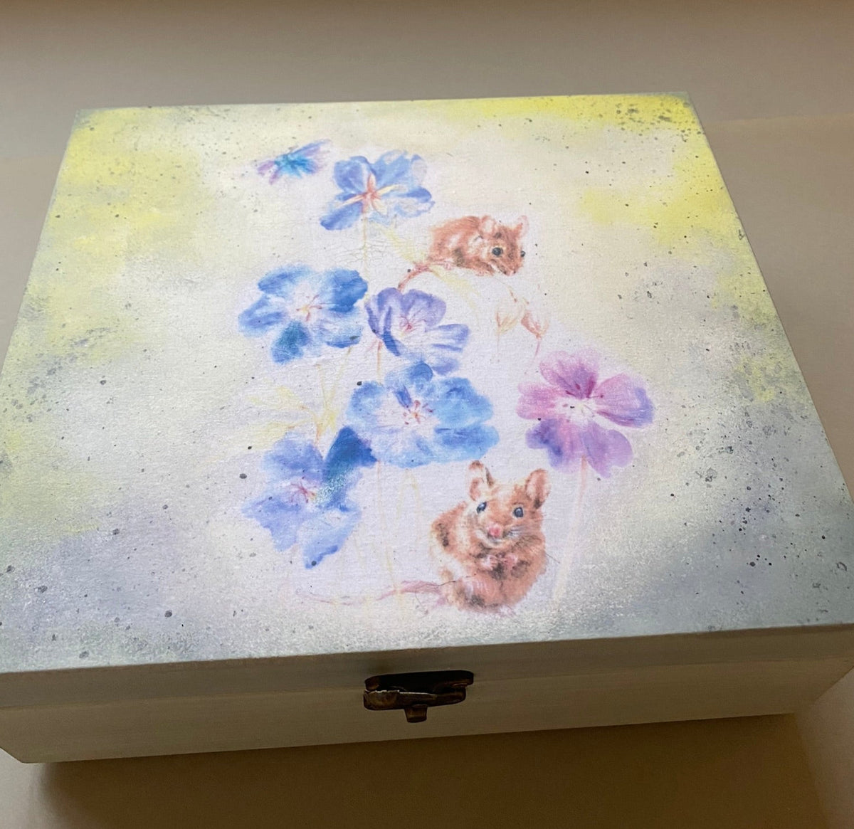 9 Compartment Tea / Jewellery / Trinket Box by Monika Maksym featuring Artwork by Sally Leggatt (MM93)