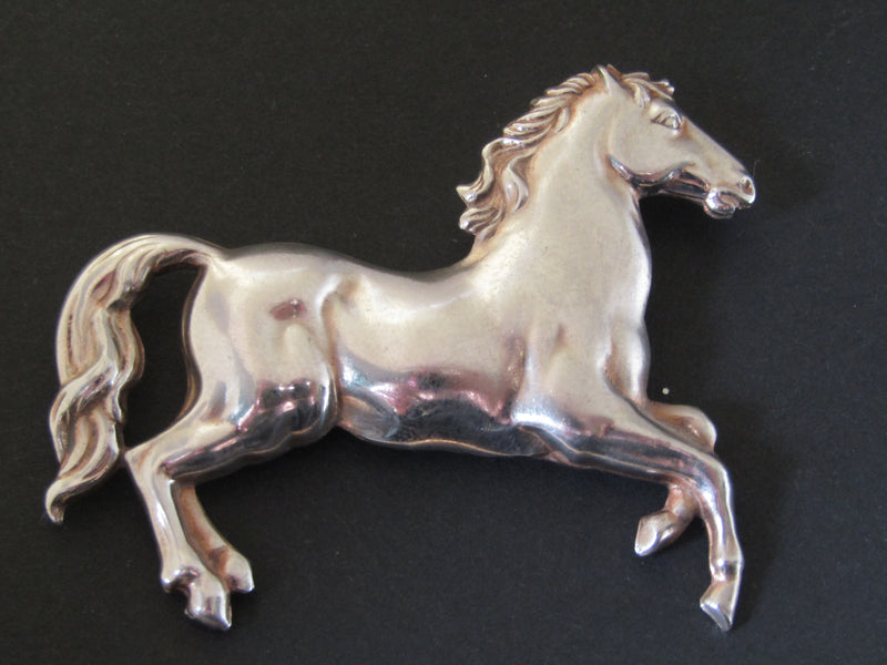 Galloping Horse Brooch by Jess Lelong