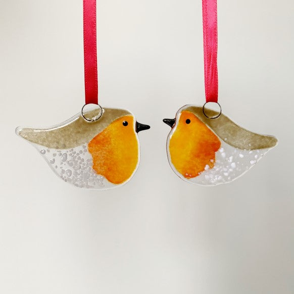 Wee Robin Glass Decoration by Marc Peters