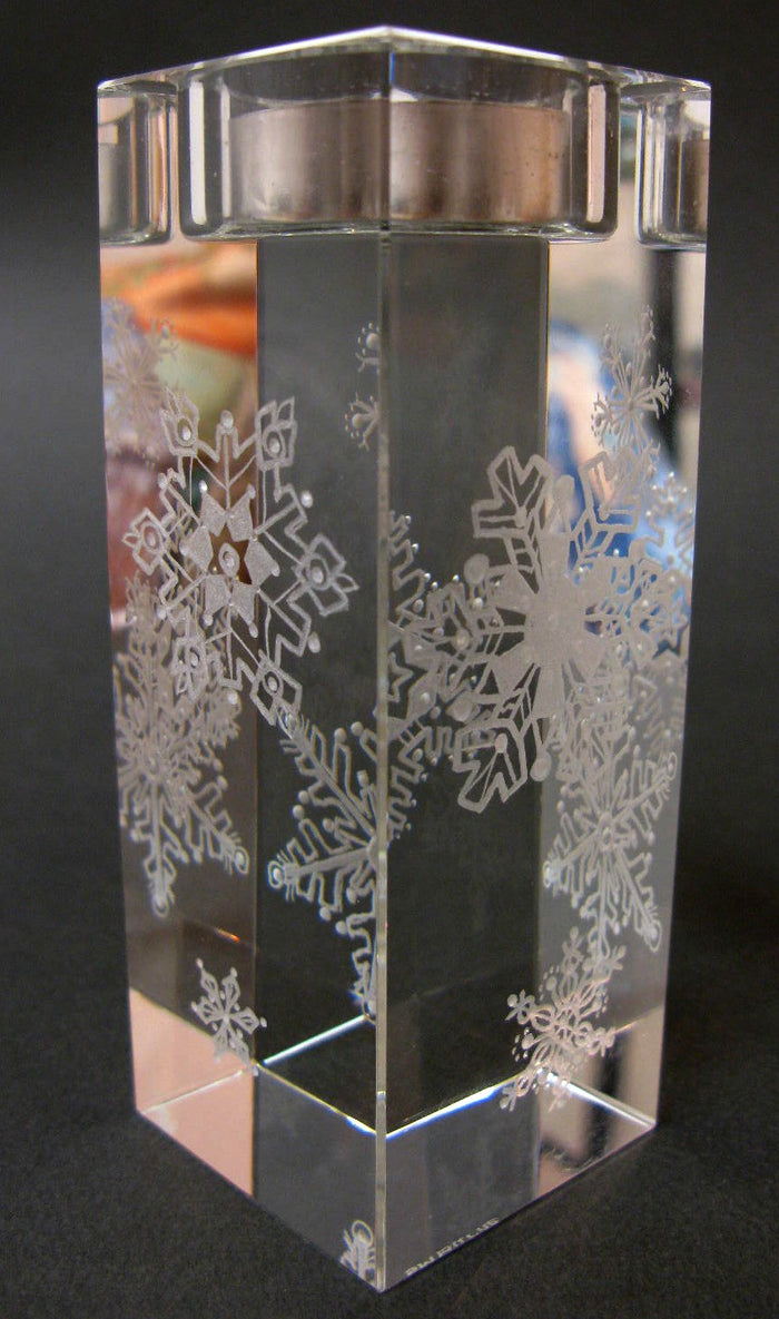 Snowflakes (L) - Hand-engraved glass t-light holder by Sue Burne