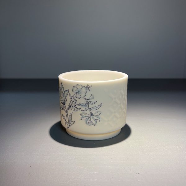 Small Azalea Etched Tealight