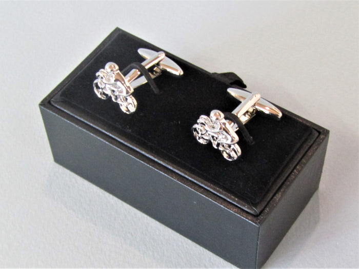 Cyclist design pewter cufflinks