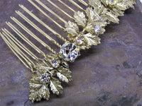 Hair comb by Jieun