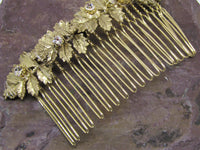 Hair comb by Jieun