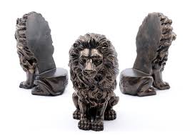 Lion Plant Pot Feet