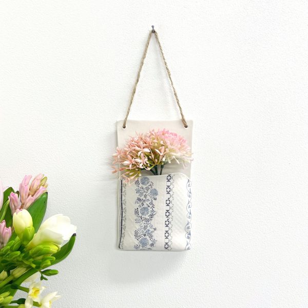 Fusion Hanging Planter Pocket