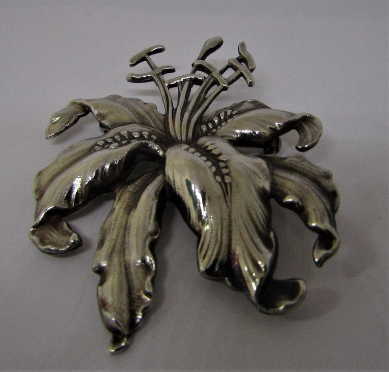Open Lily Brooch by Jess Lelong